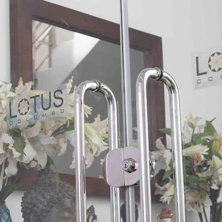 Lotus Colombo Guesthouse ภายนอก รูปภาพ