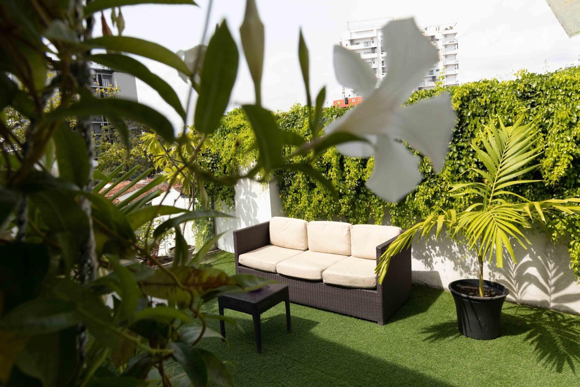 Lotus Colombo Guesthouse ภายนอก รูปภาพ